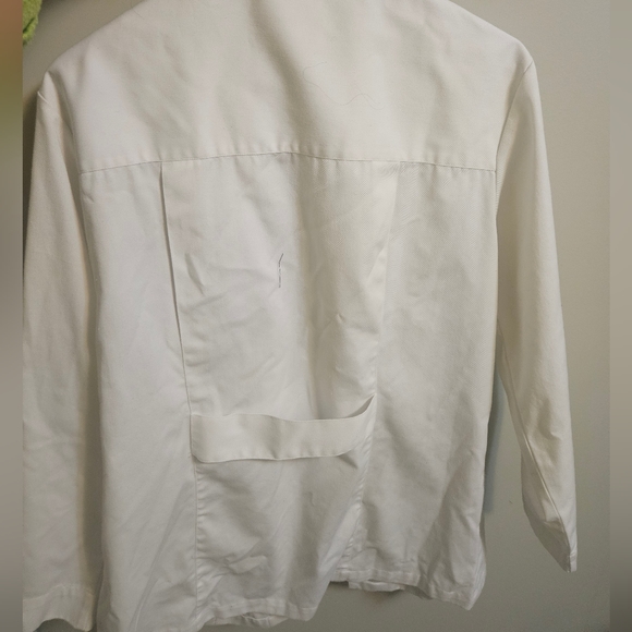 White coat - Picture 5 of 5